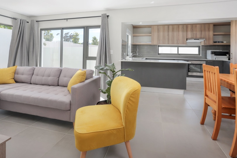  Bedroom Property for Sale in Croydon Western Cape